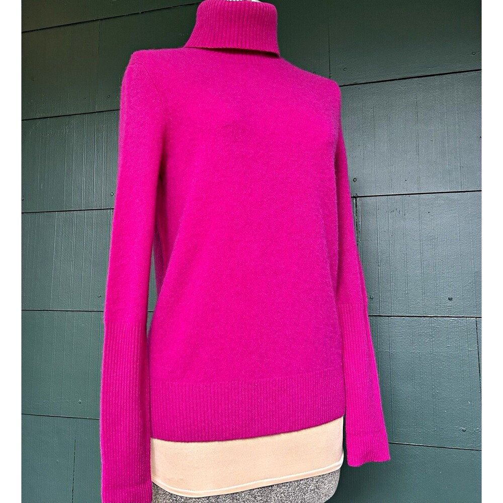 AQUA 100% Cashmere Turtleneck Sweater Magenta Fuchsia Pink Ribbed Knit Small